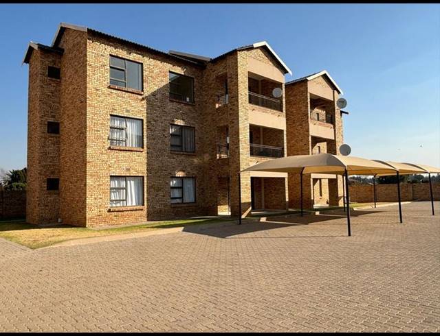 3 BEDROOM APARTMENT FOR SALE IN WALDRIFT